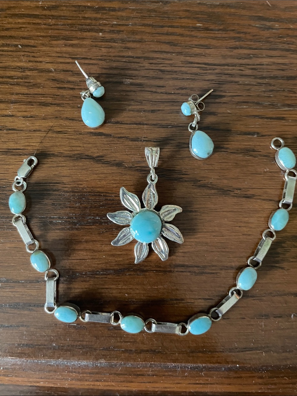 Beautiful larimar Dominican Republic pendant earrings bracelet set